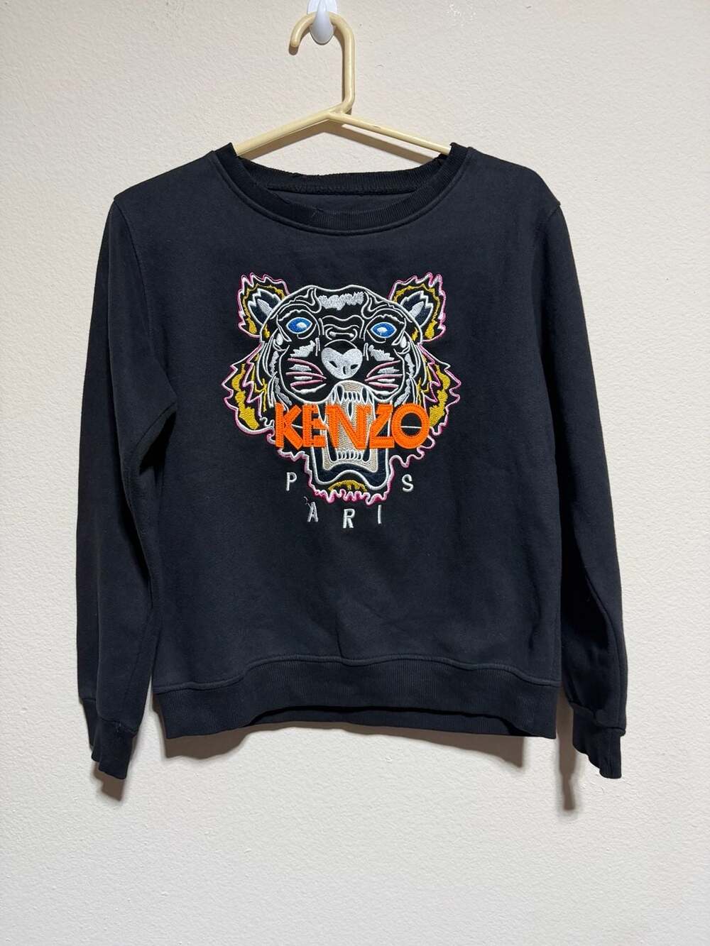 Kenzo Paris Tiger Embroidered Sweatshirt Black